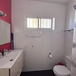 Lägenhet Sea & Pool Hideaway