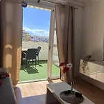 Lägenhet Sea & Pool Hideaway
