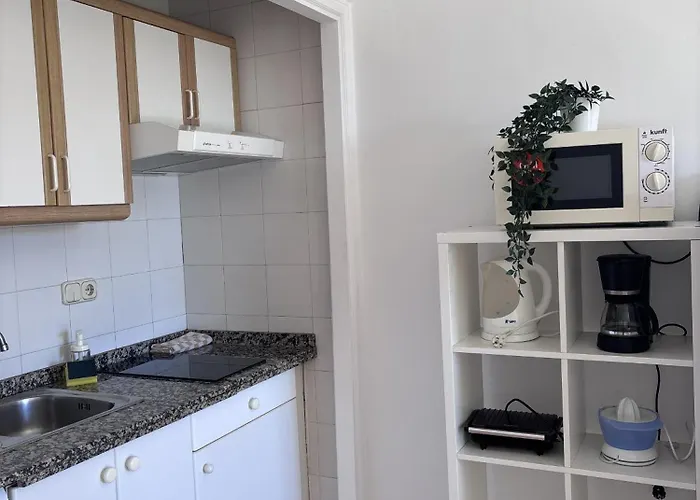 Sea & Pool Hideaway Διαμέρισμα