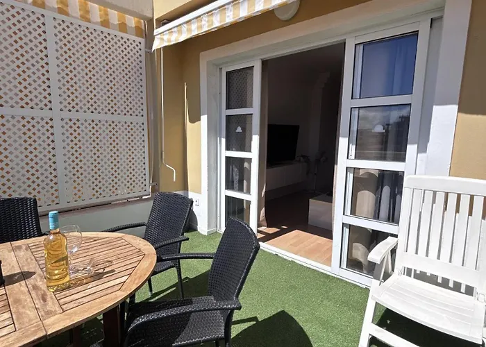 Διαμέρισμα Sea & Pool Hideaway *