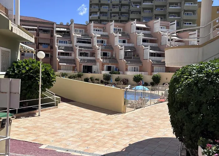 Διαμέρισμα Sea & Pool Hideaway