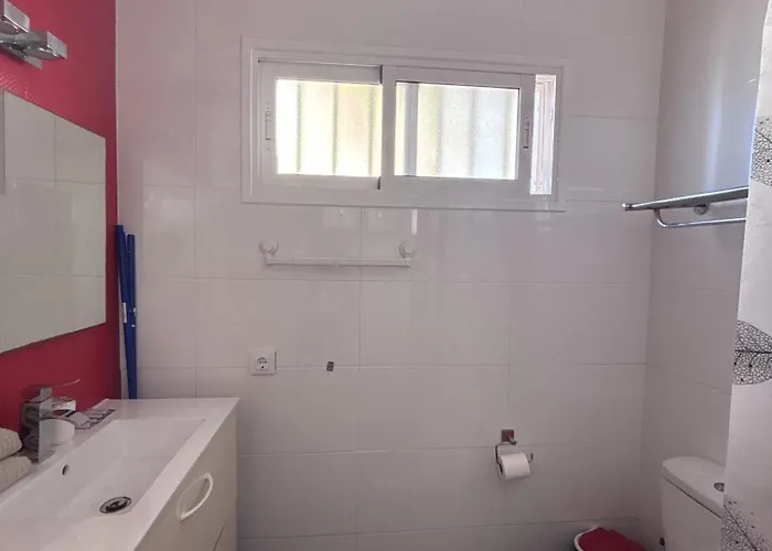 Apartman Sea & Pool Hideaway